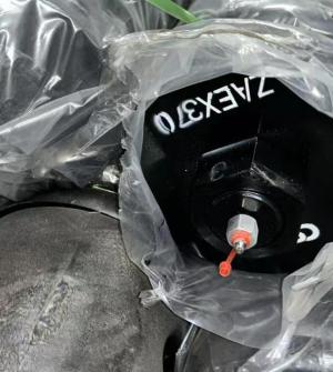 ZAX370